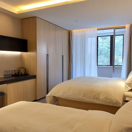Shanghai Rongju Hotel Lujiazui Hotel المظهر الخارجي الصورة