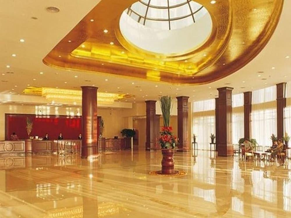 Shanghai Rongju Hotel Lujiazui Hotel المظهر الخارجي الصورة